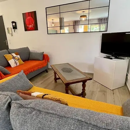 Beautiful Place, Quiet Residence, Close To Beaches Fréjus