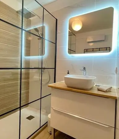 Beautiful Place, Quiet Residence, Close To Beaches * Frejus