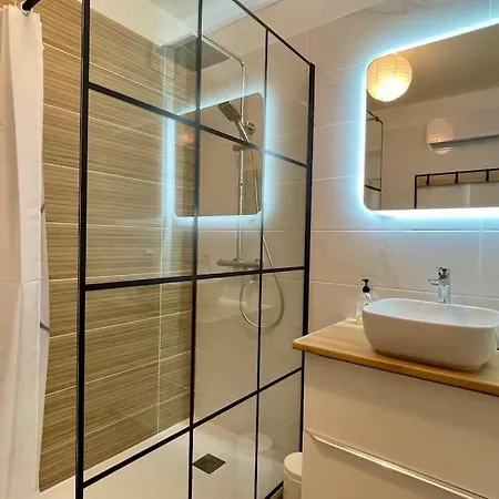Beautiful Place, Quiet Residence, Close To Beaches Apartment Frejus